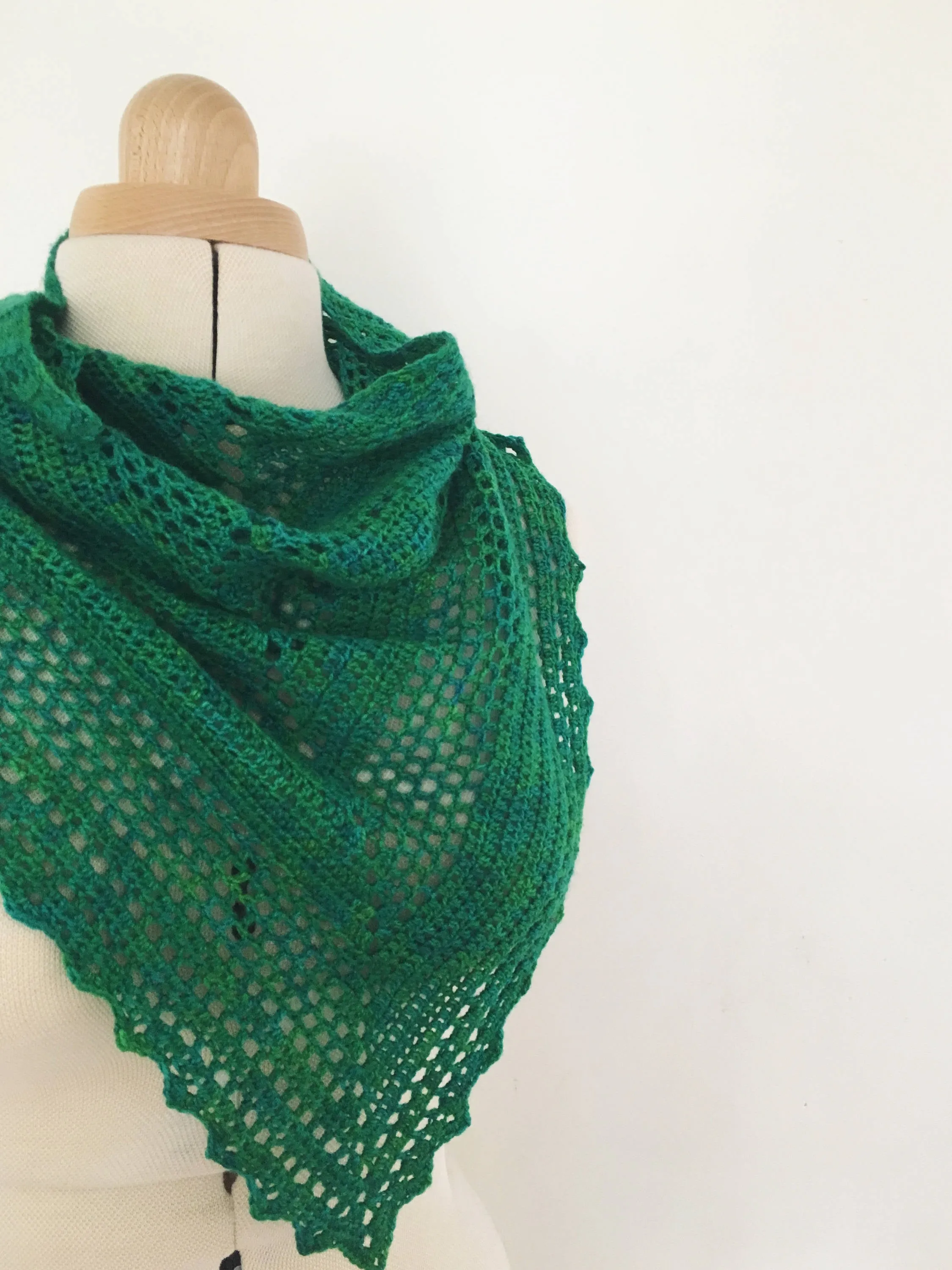 Crochet Pattern - Boo Shawl - PRINT copy