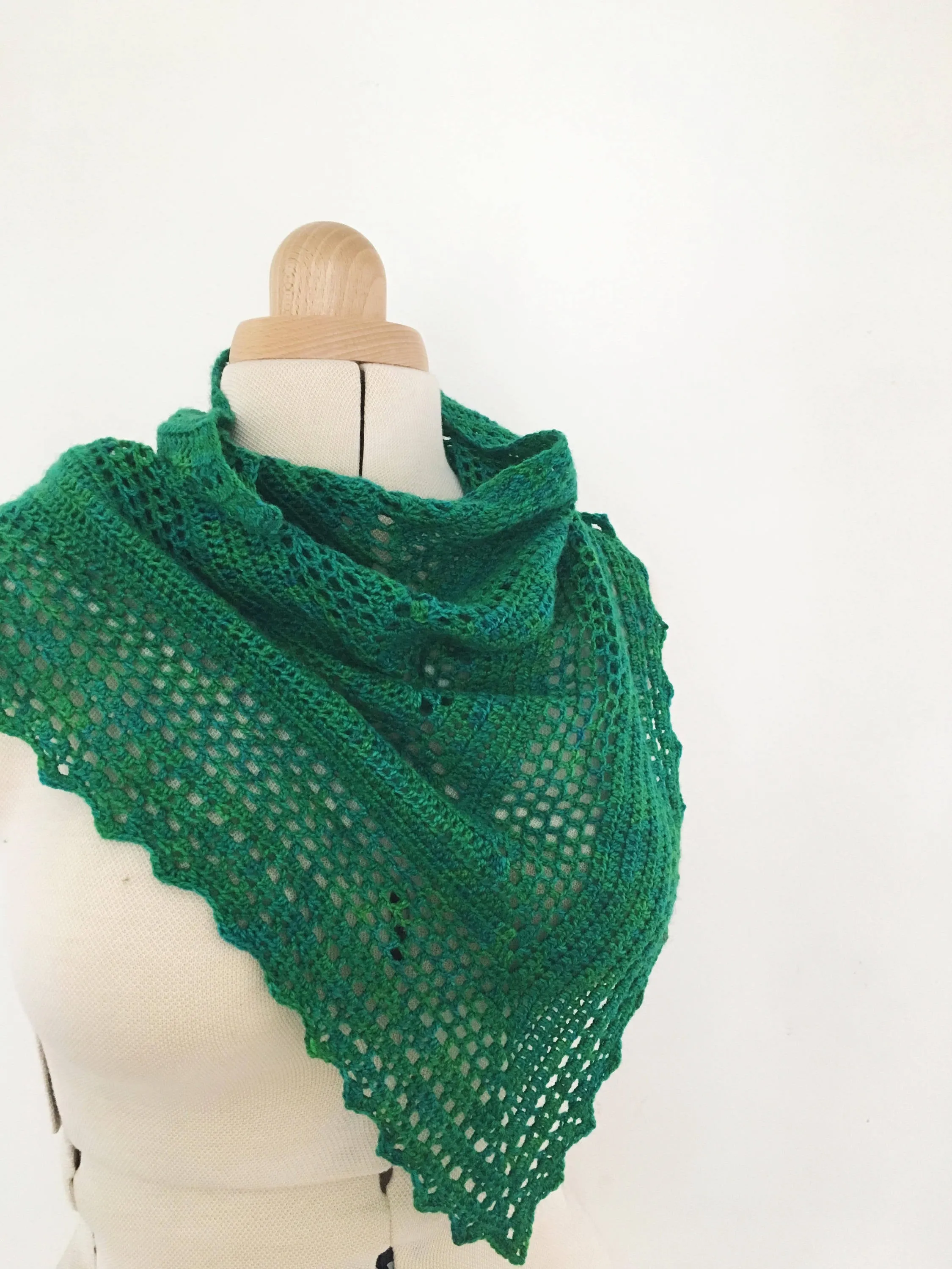 Crochet Pattern - Boo Shawl - PRINT copy