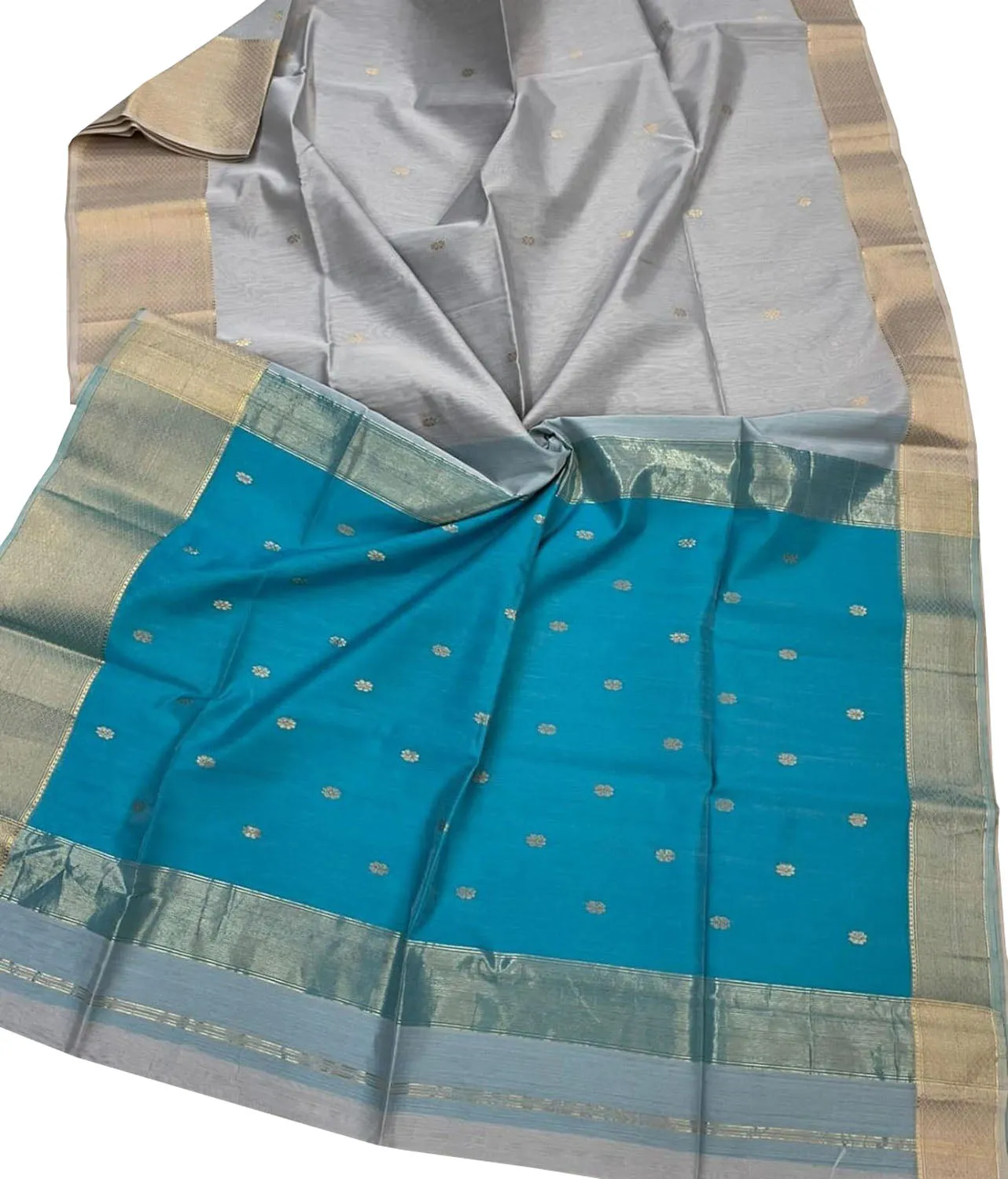 Elegant Grey & Blue Maheshwari Saree