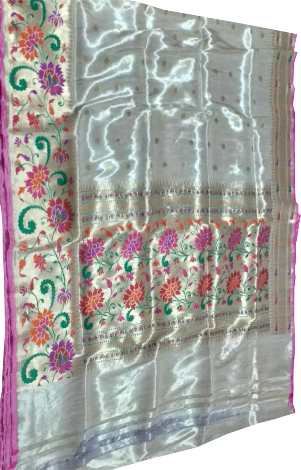 Elegant Off White Banarasi Handloom Tissue Silk Saree
