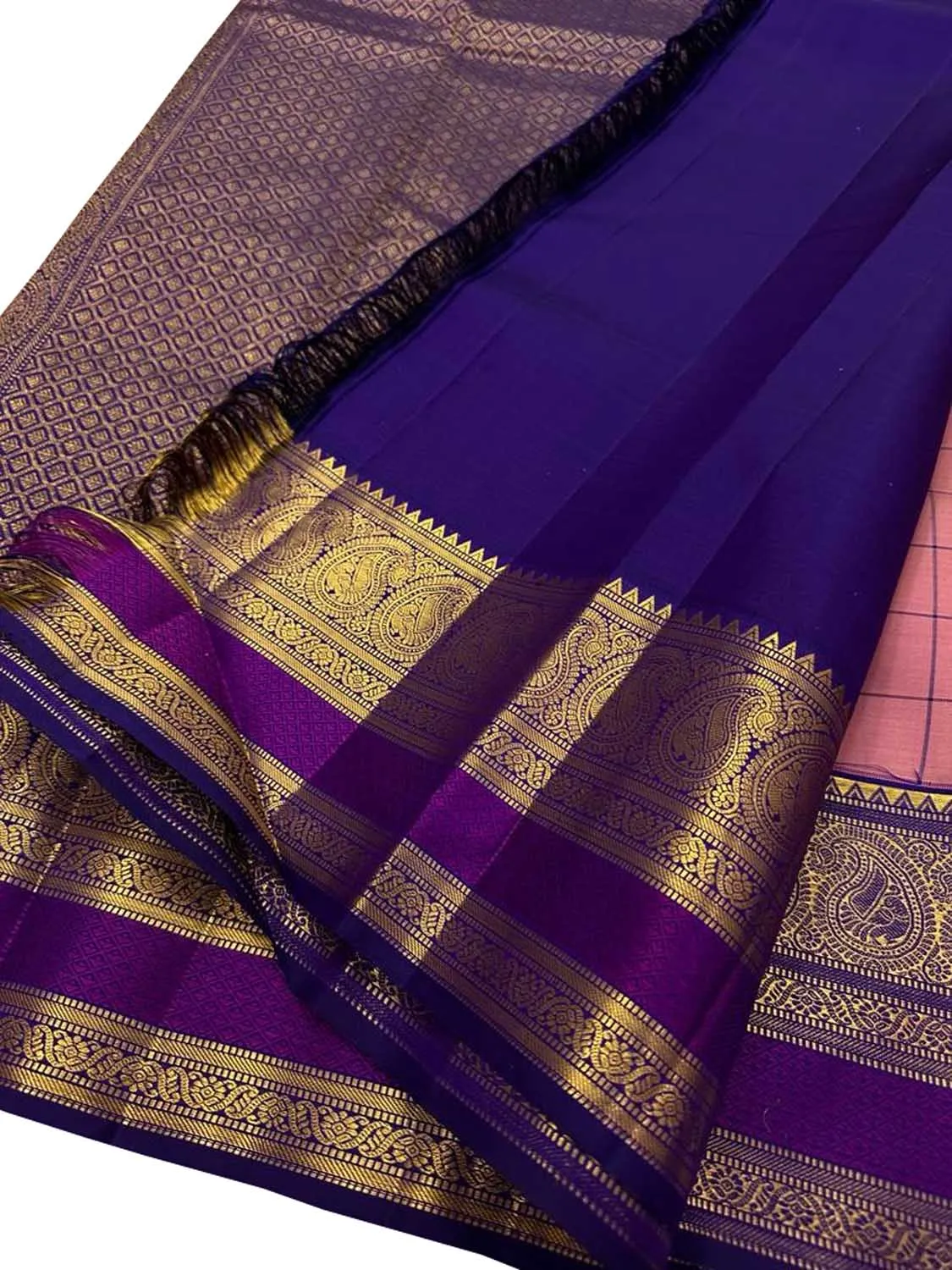 Exquisite Pink Kanjeevaram Handloom Pure Silk Saree: A Timeless Elegance