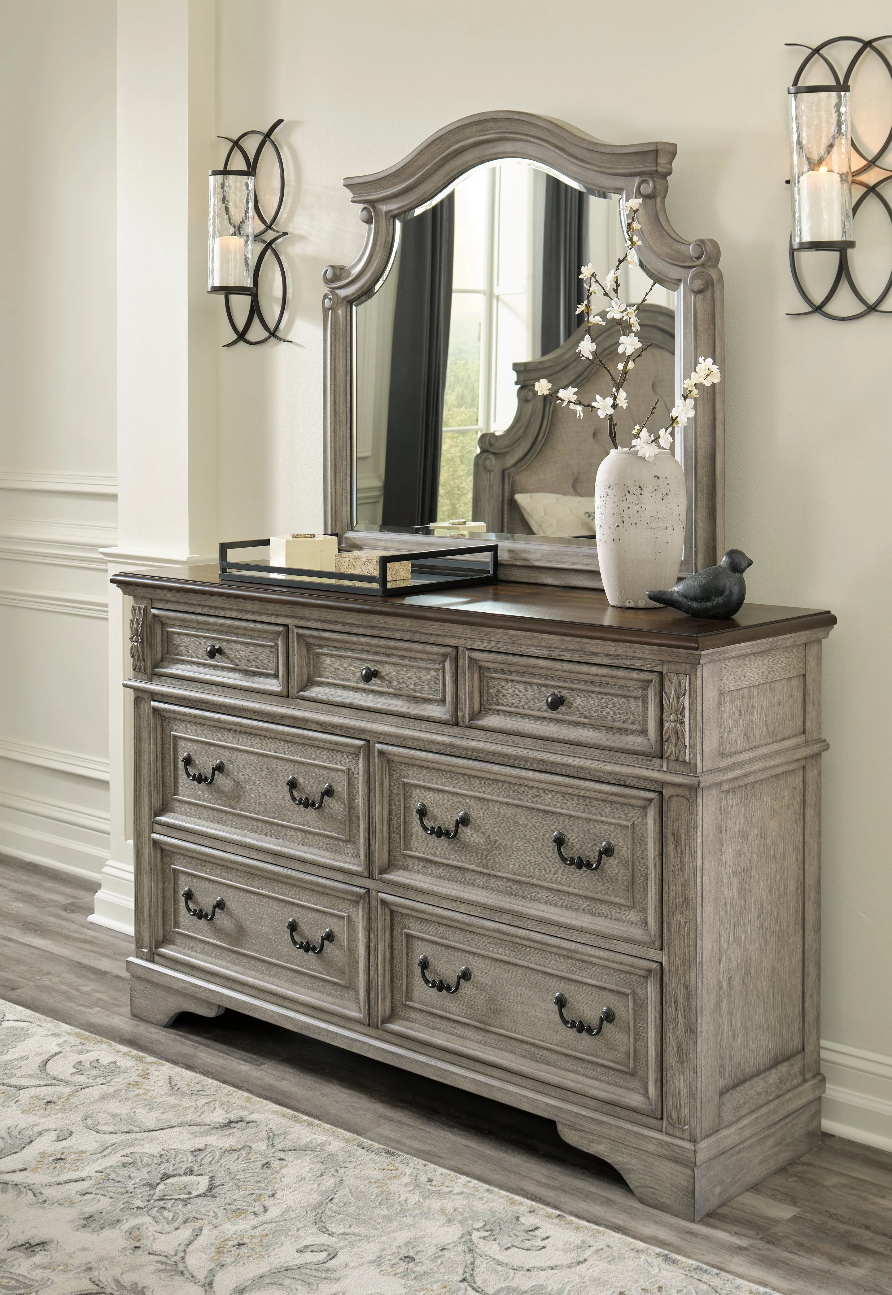 Lodenbay California King Panel Bed with Mirrored Dresser, Chest and 2 Nightstands in Antique Gray