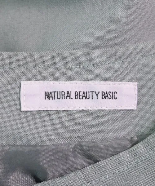 NATURAL BEAUTY BASIC Knee length skirts