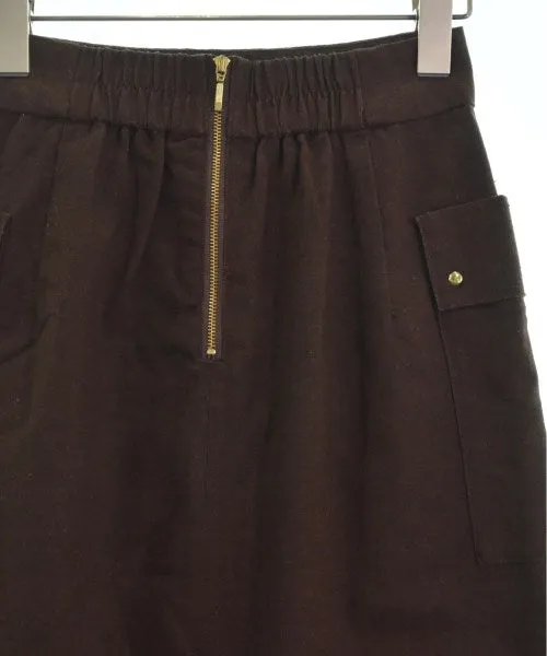 Te chichi Knee length skirts