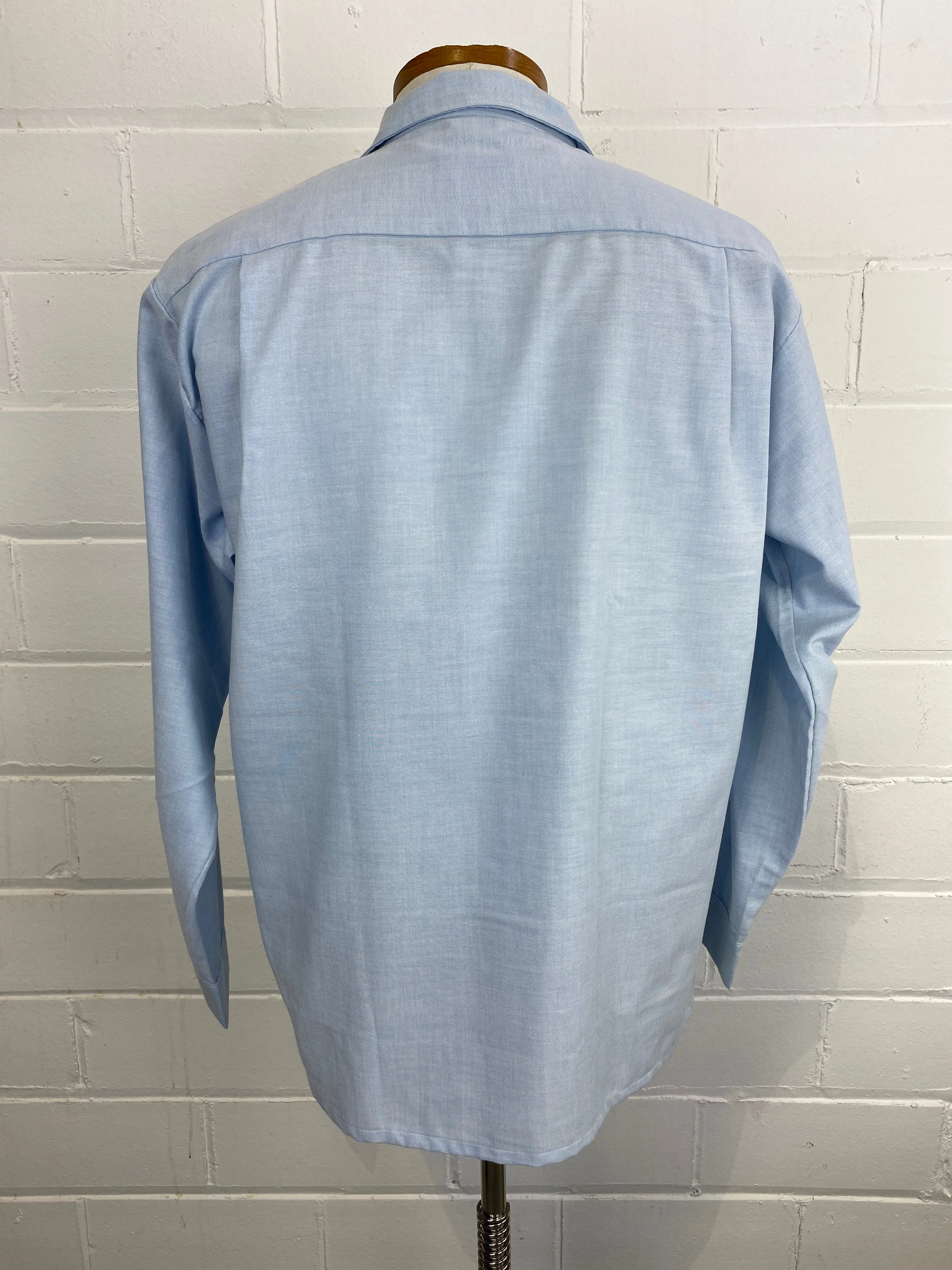 Vintage 80s Men's Light Blue Button-Up Shirt, Large