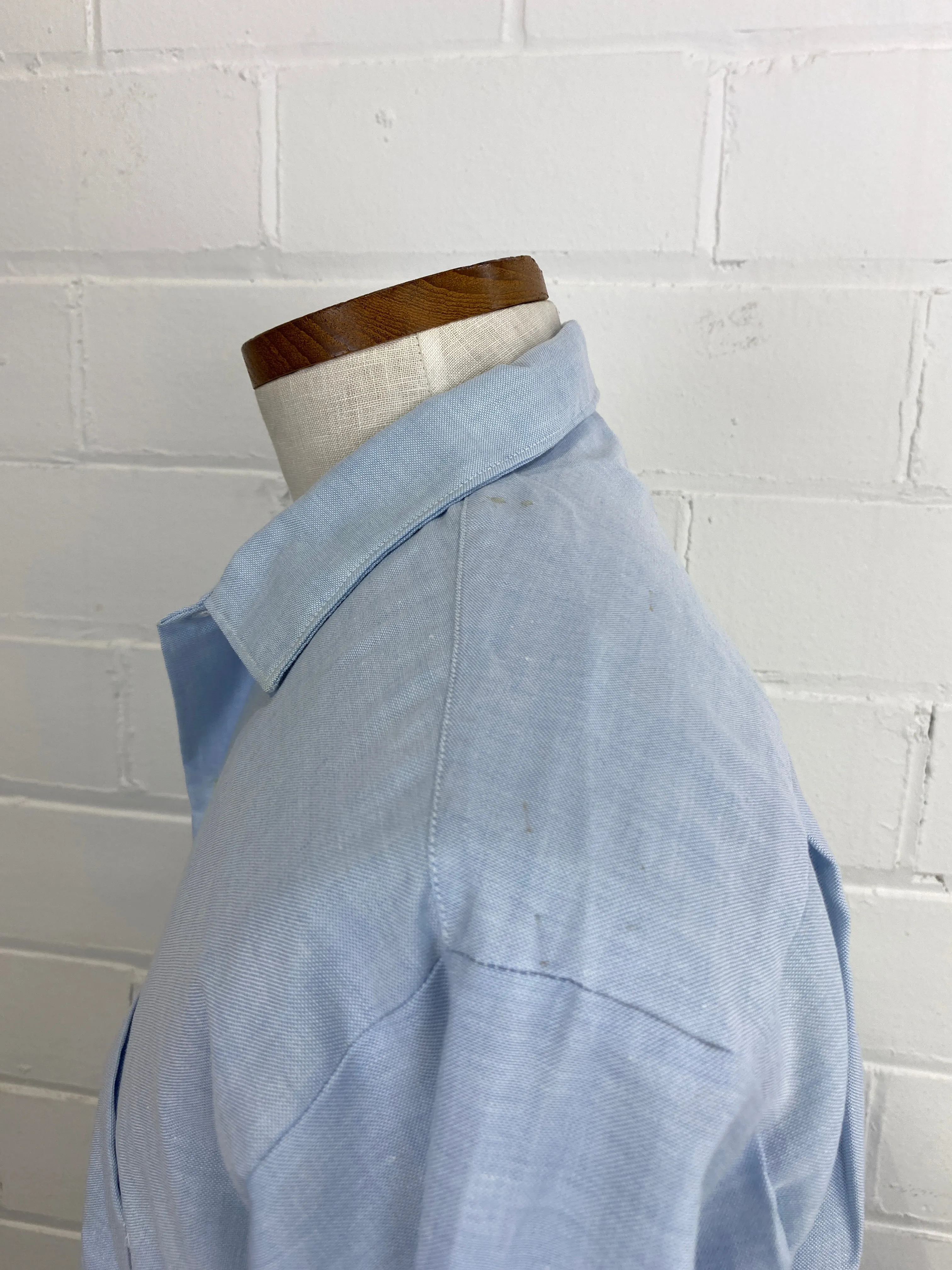 Vintage 80s Men's Light Blue Button-Up Shirt, Large